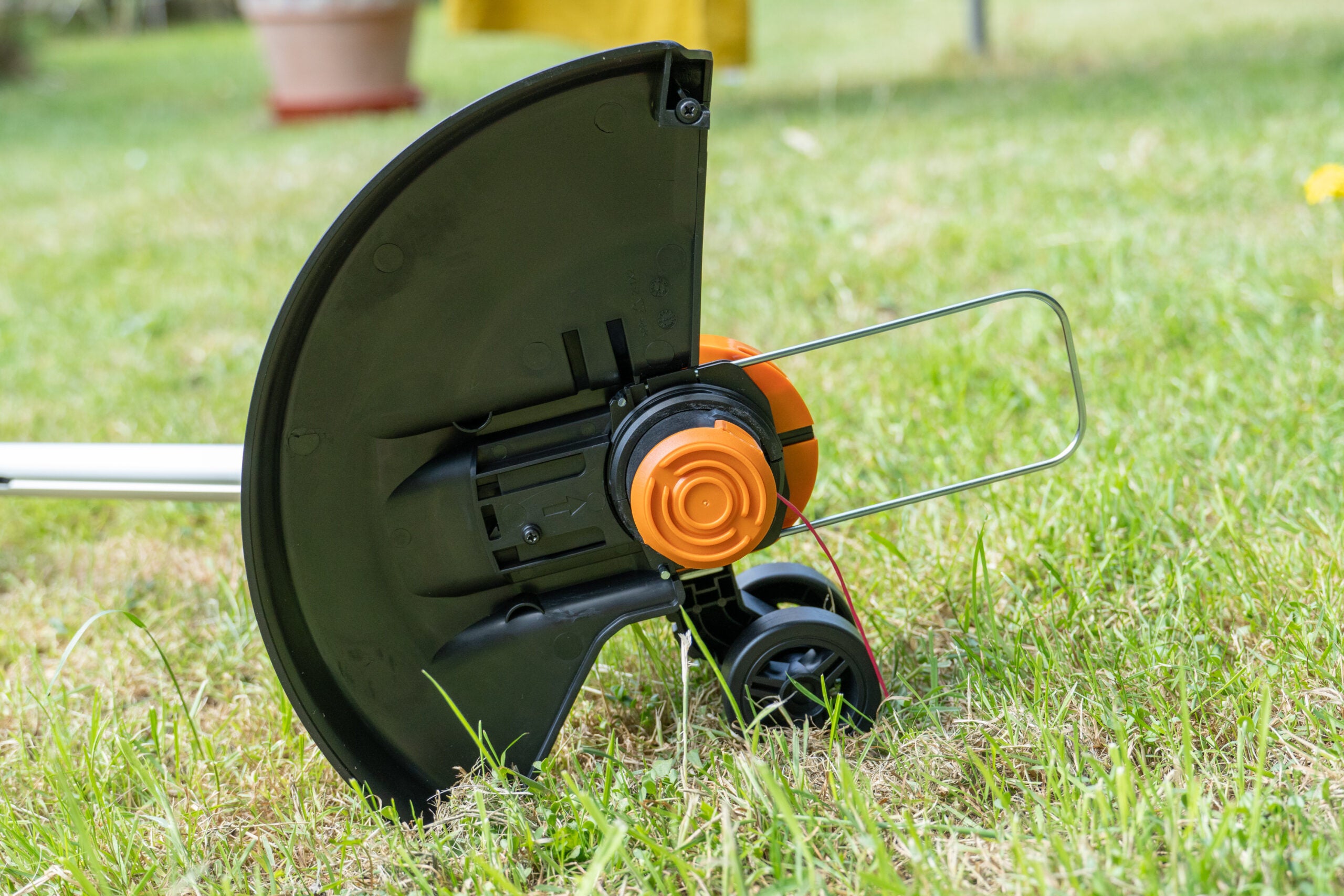 how to edge a lawn with edger