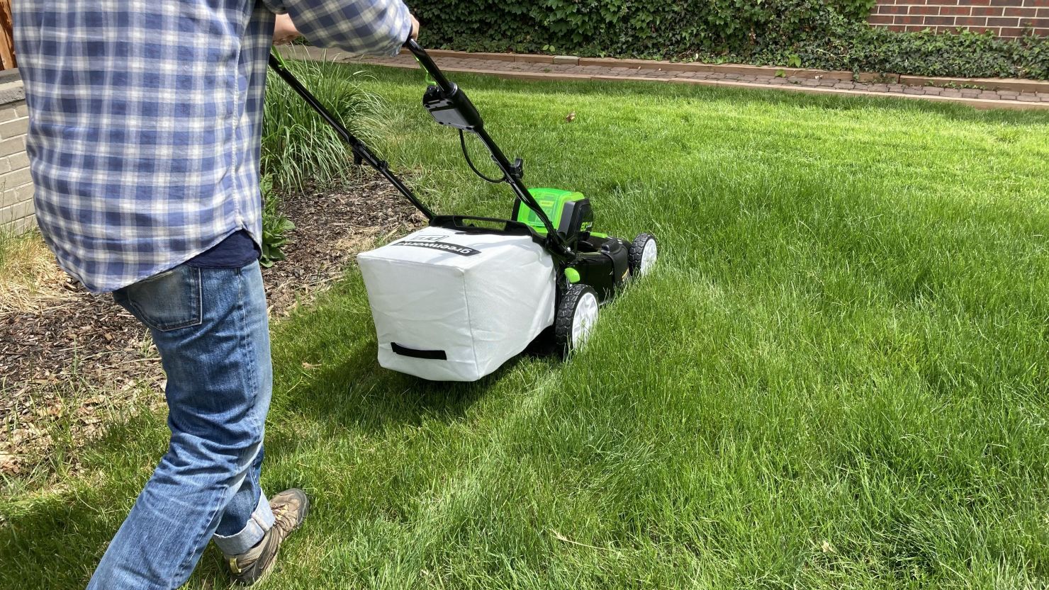 What is the Best Battery Lawn Edger