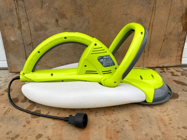 Where Can I Buy a Garden Groom Hedge Trimmer